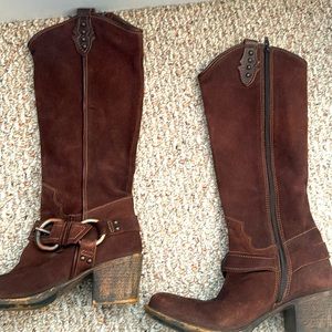 EUC Size 8 Vera Gomma apeopazza. Chocolate Brown Boots Italian Suede